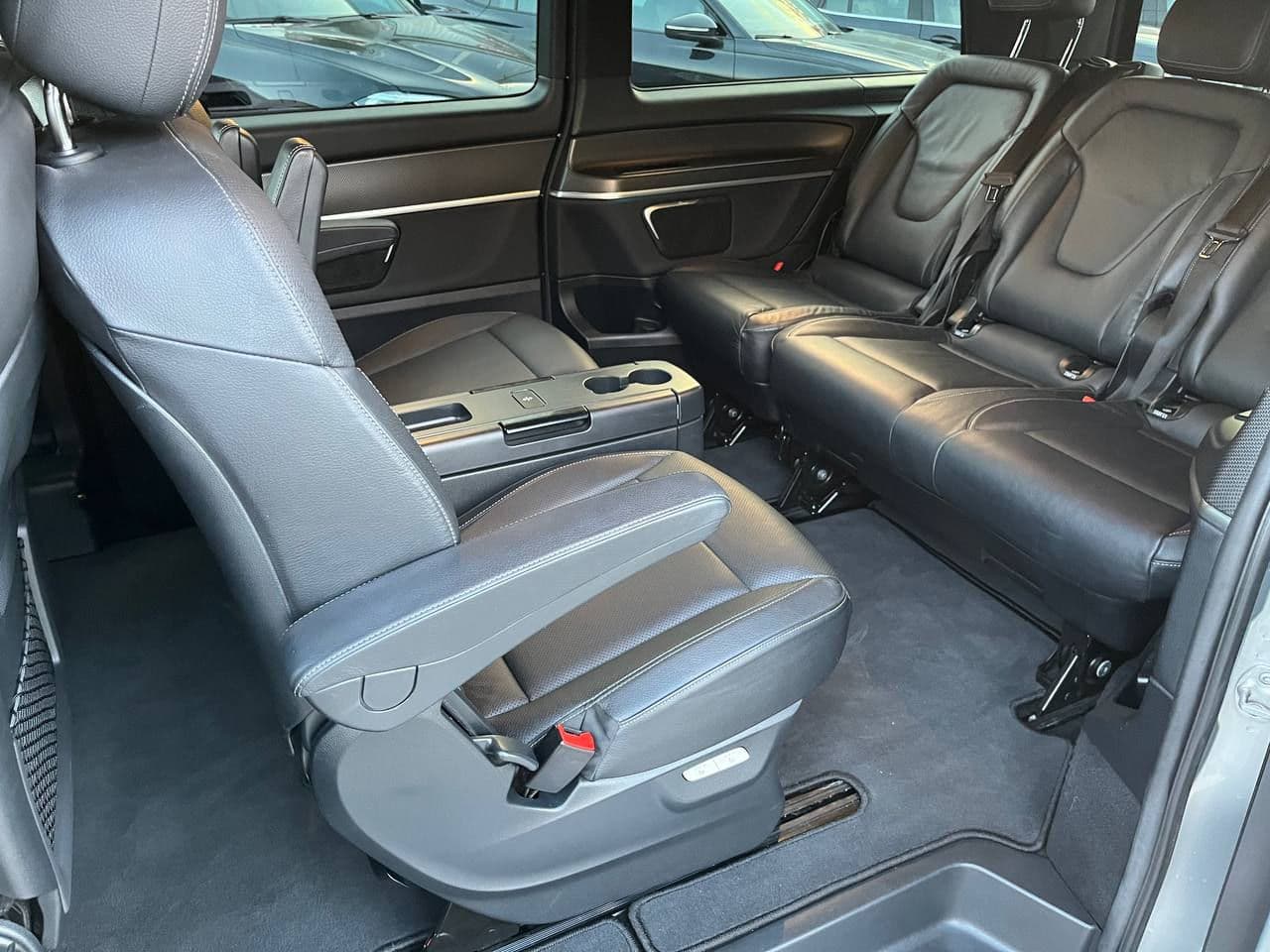 2020 Mercedes V 300 — Miniatură 15