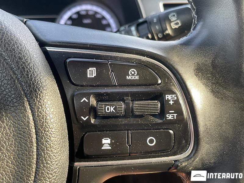 2018 Kia Niro — Miniatură 11