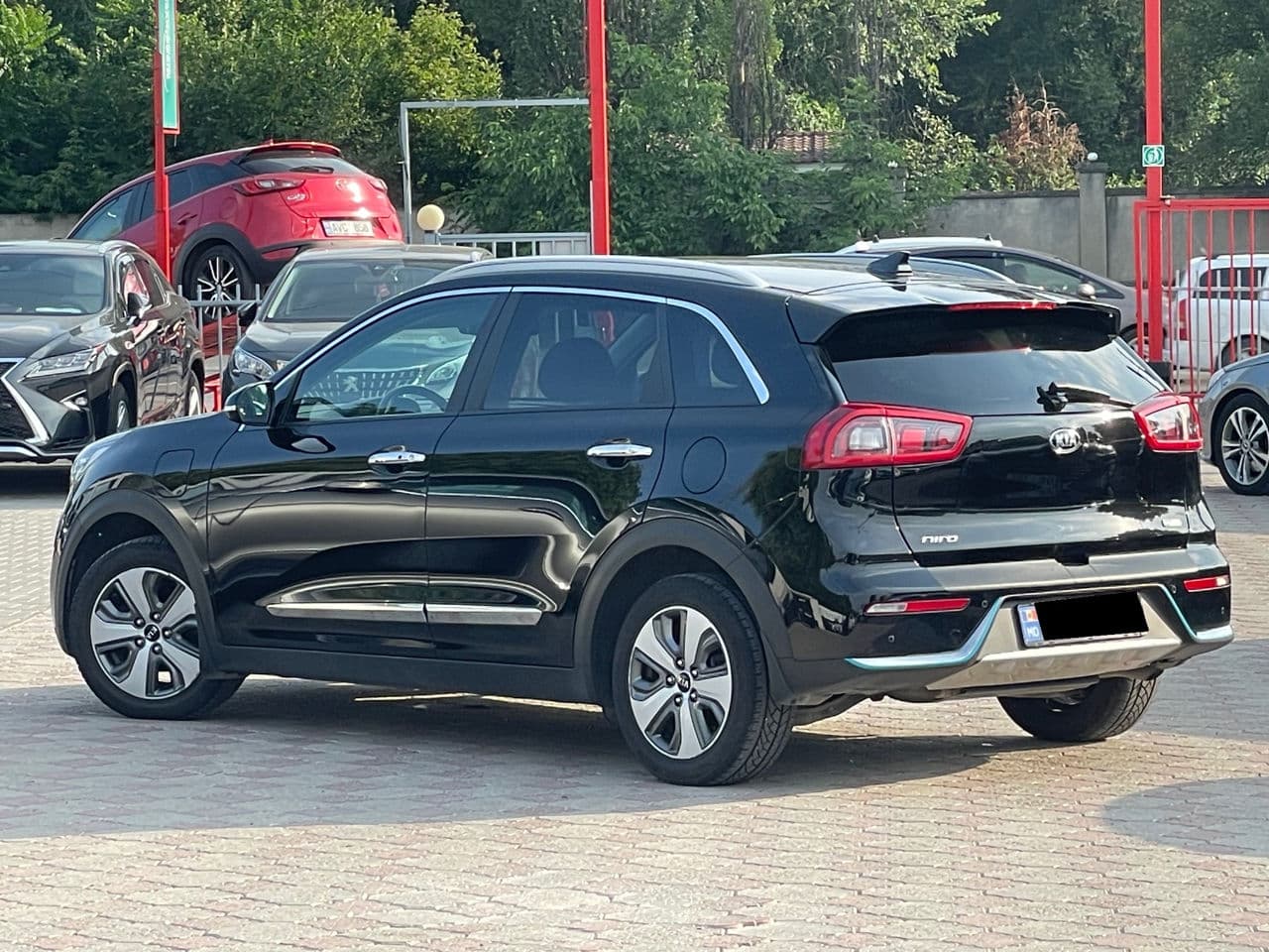 2018 Kia Niro — Miniatură 2