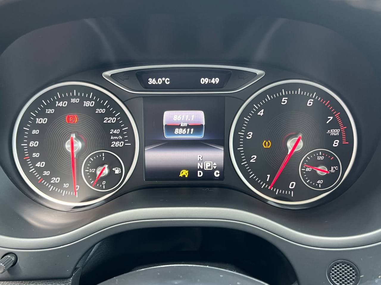 2016 Mercedes B 180 — Miniatură 9