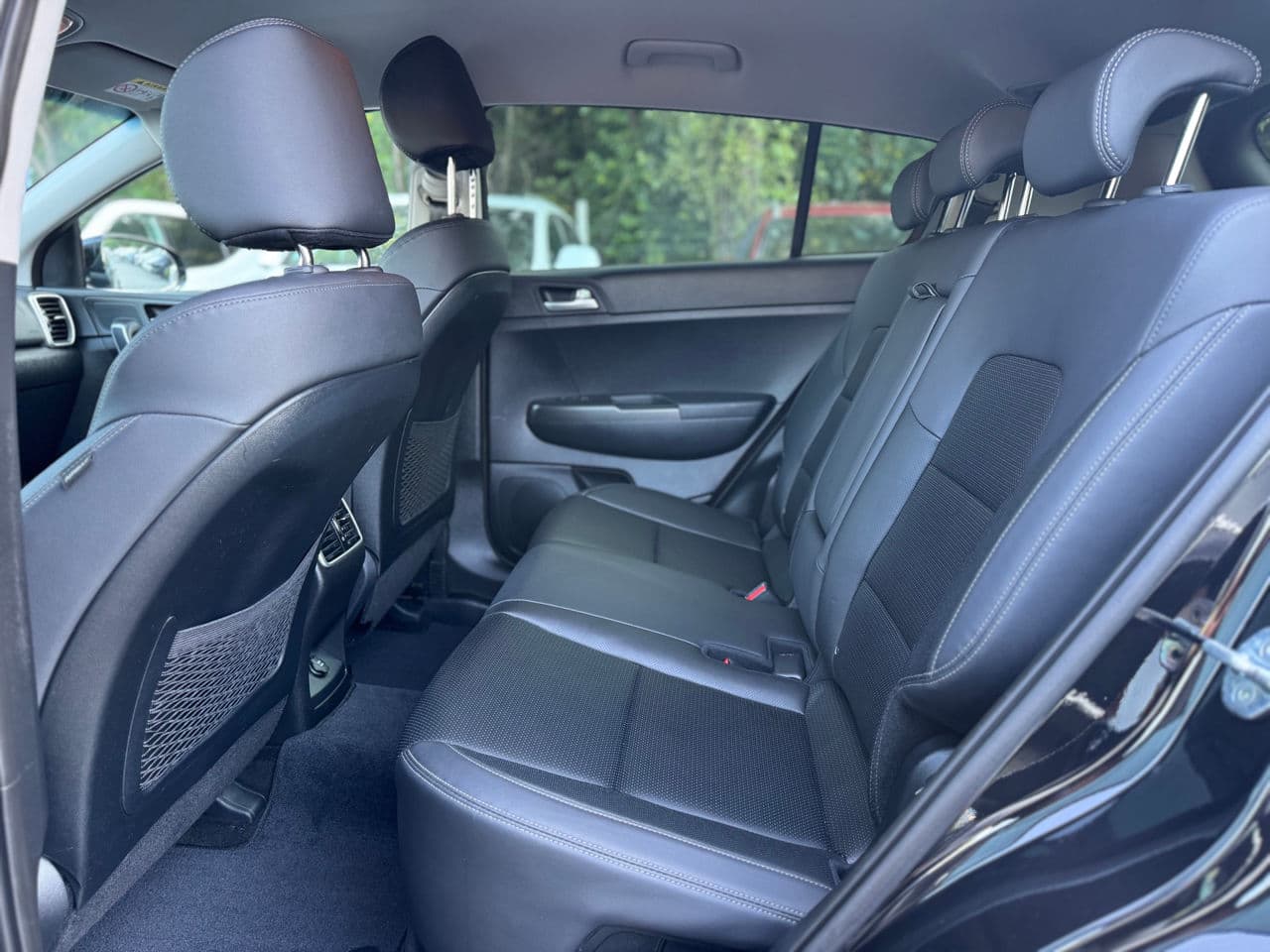 2021 Kia Sportage — Miniatură 18