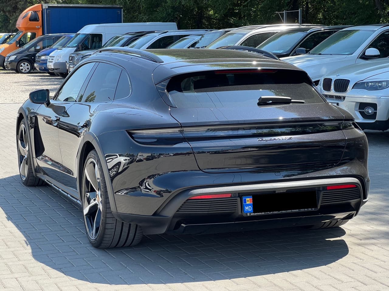 2021 Porsche Taycan 4S — Miniatură 4