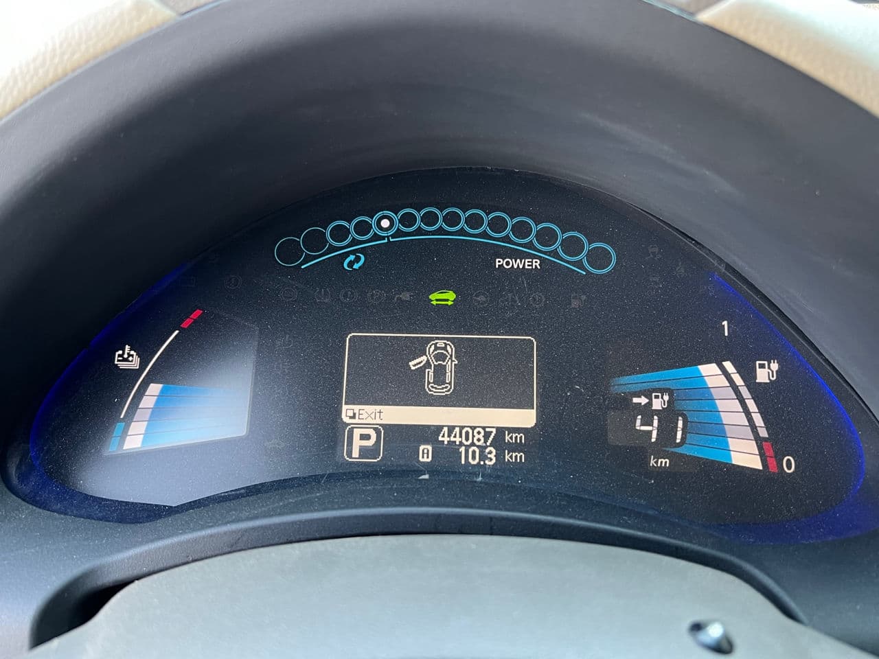 2011 Nissan Leaf — Miniatură 10