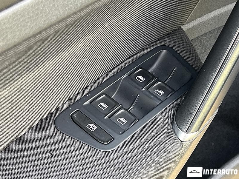 2013 Volkswagen Golf — Miniatură 17