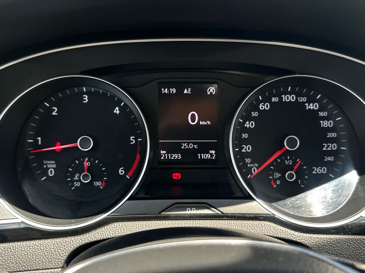 2016 Volkswagen Passat — Miniatură 8