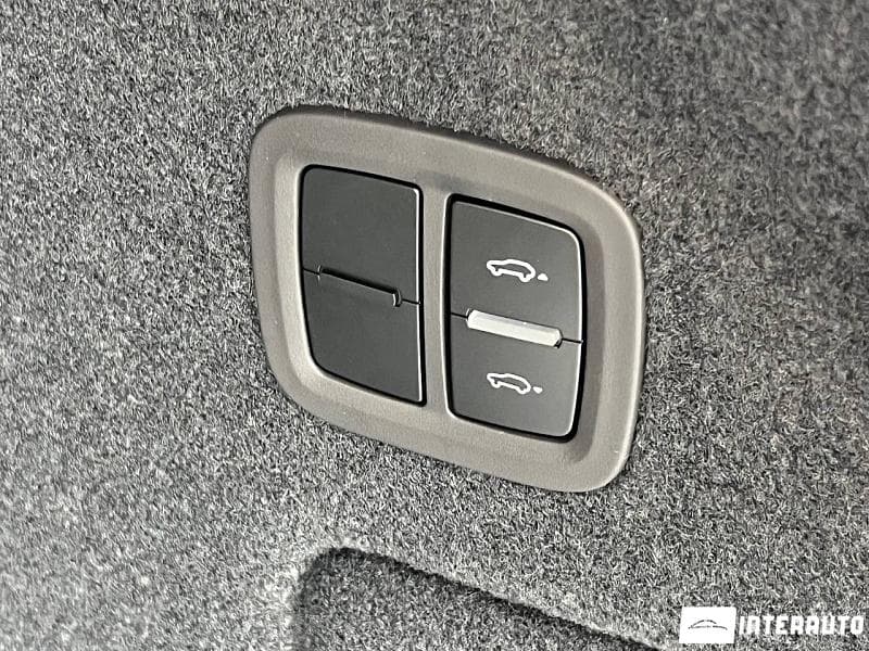 2025 Porsche Cayenne Coupe — Miniatură 15