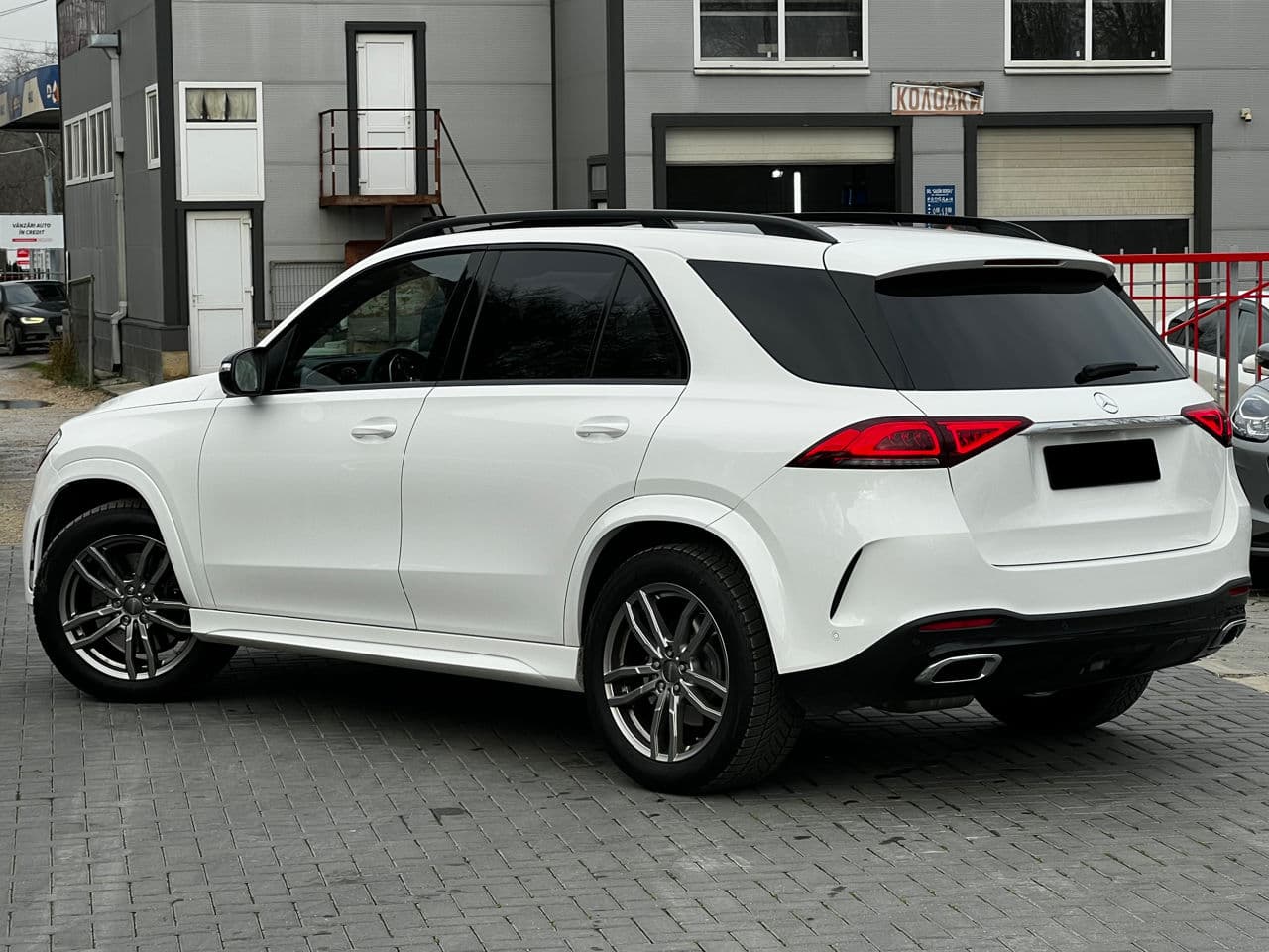 2020 Mercedes GLE 300d — Miniatură 2