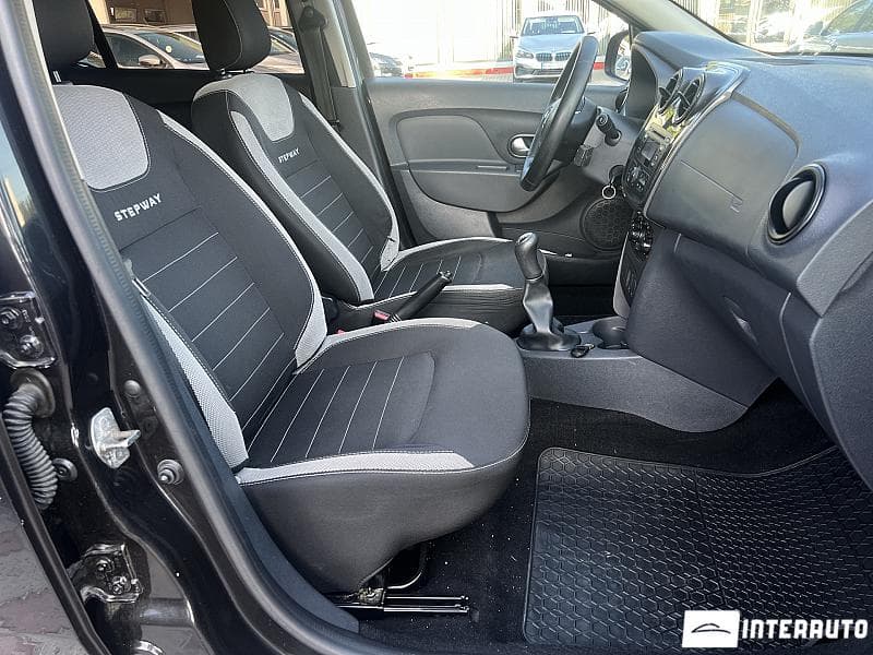 2017 Dacia Sandero Stepway — Miniatură 12