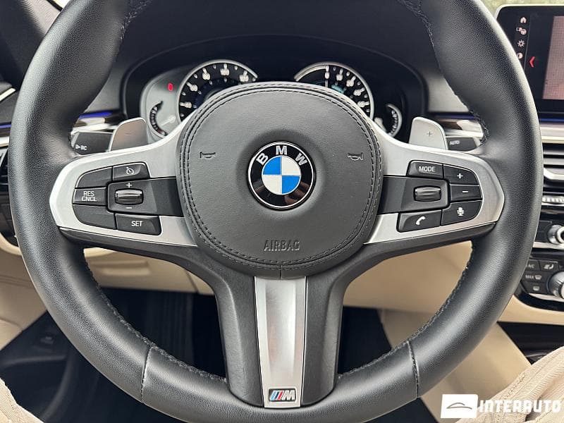 2019 BMW 530e — Miniatură 12
