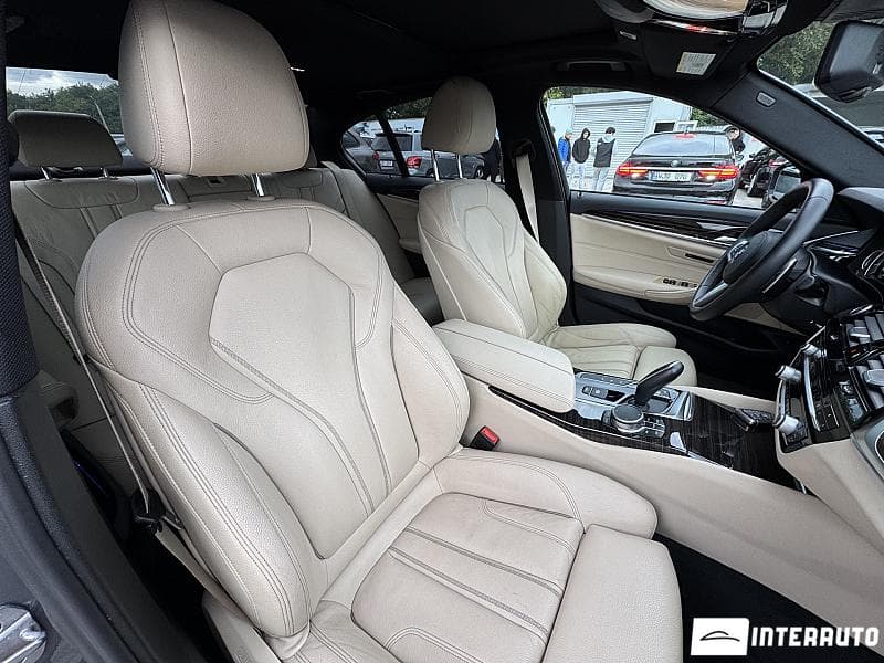 2019 BMW 530e — Miniatură 21