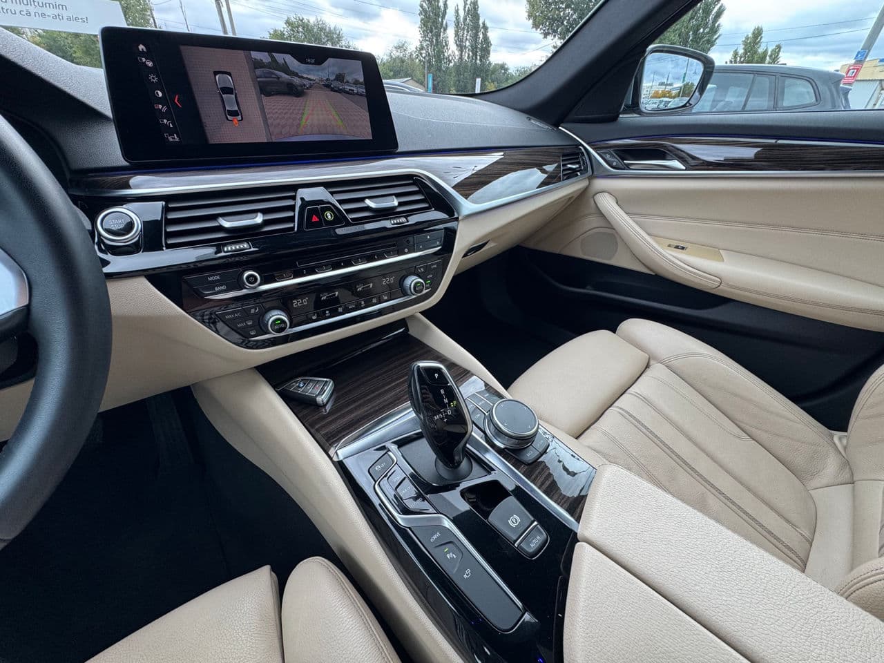 2019 BMW 530e — Miniatură 16