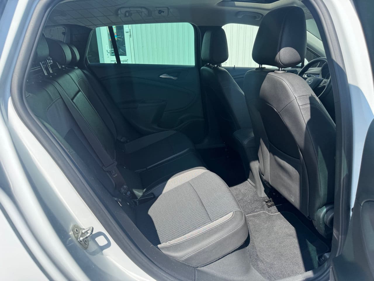 2020 Opel Astra — Miniatură 7