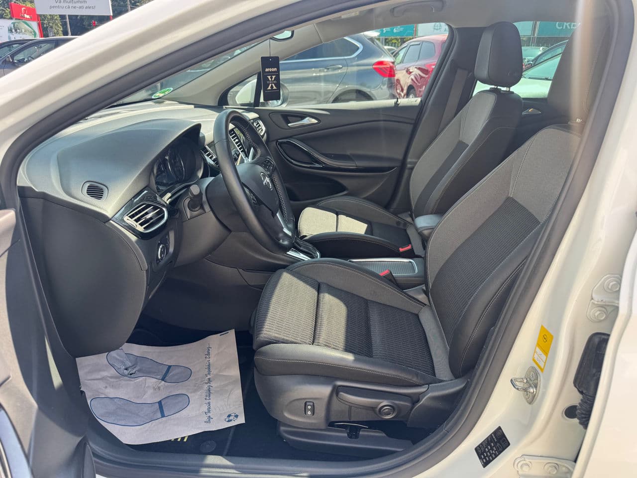 2020 Opel Astra — Miniatură 5