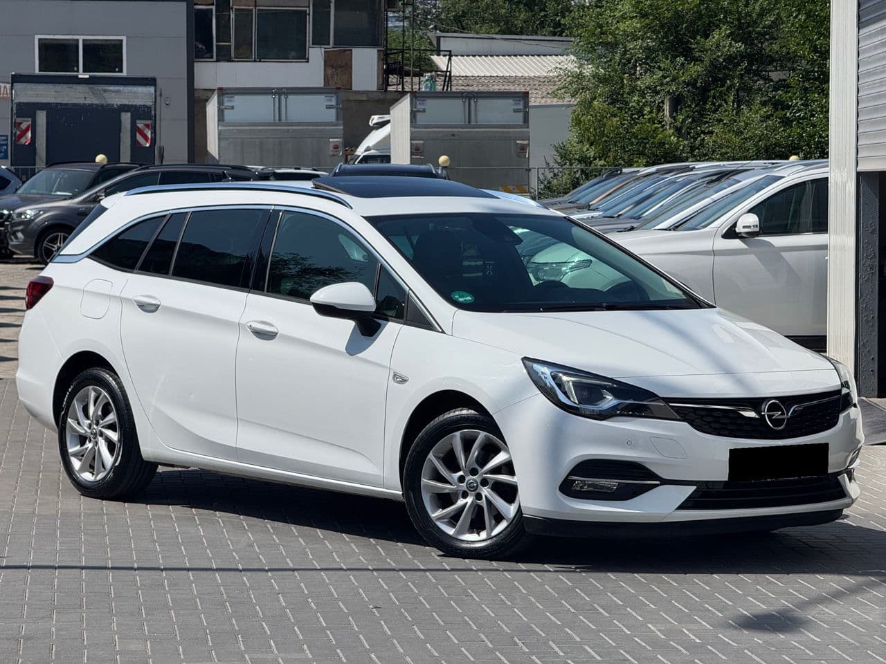 2020 Opel Astra — Miniatură 3