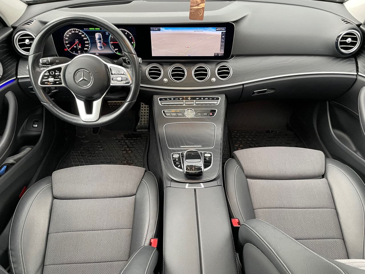 2019 Mercedes E 300de — Miniatură 8