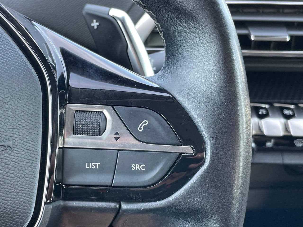 2019 Peugeot 3008 — Miniatură 9
