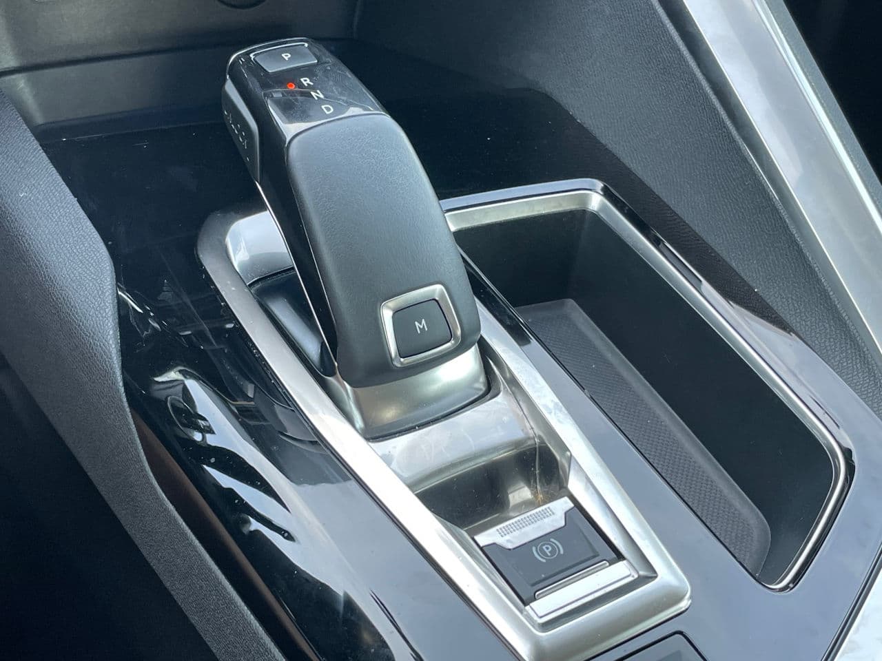2019 Peugeot 3008 — Miniatură 13