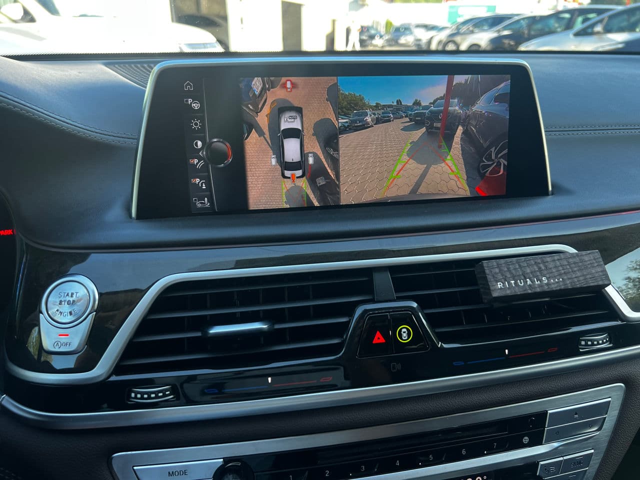 2016 BMW 740 — Miniatură 14