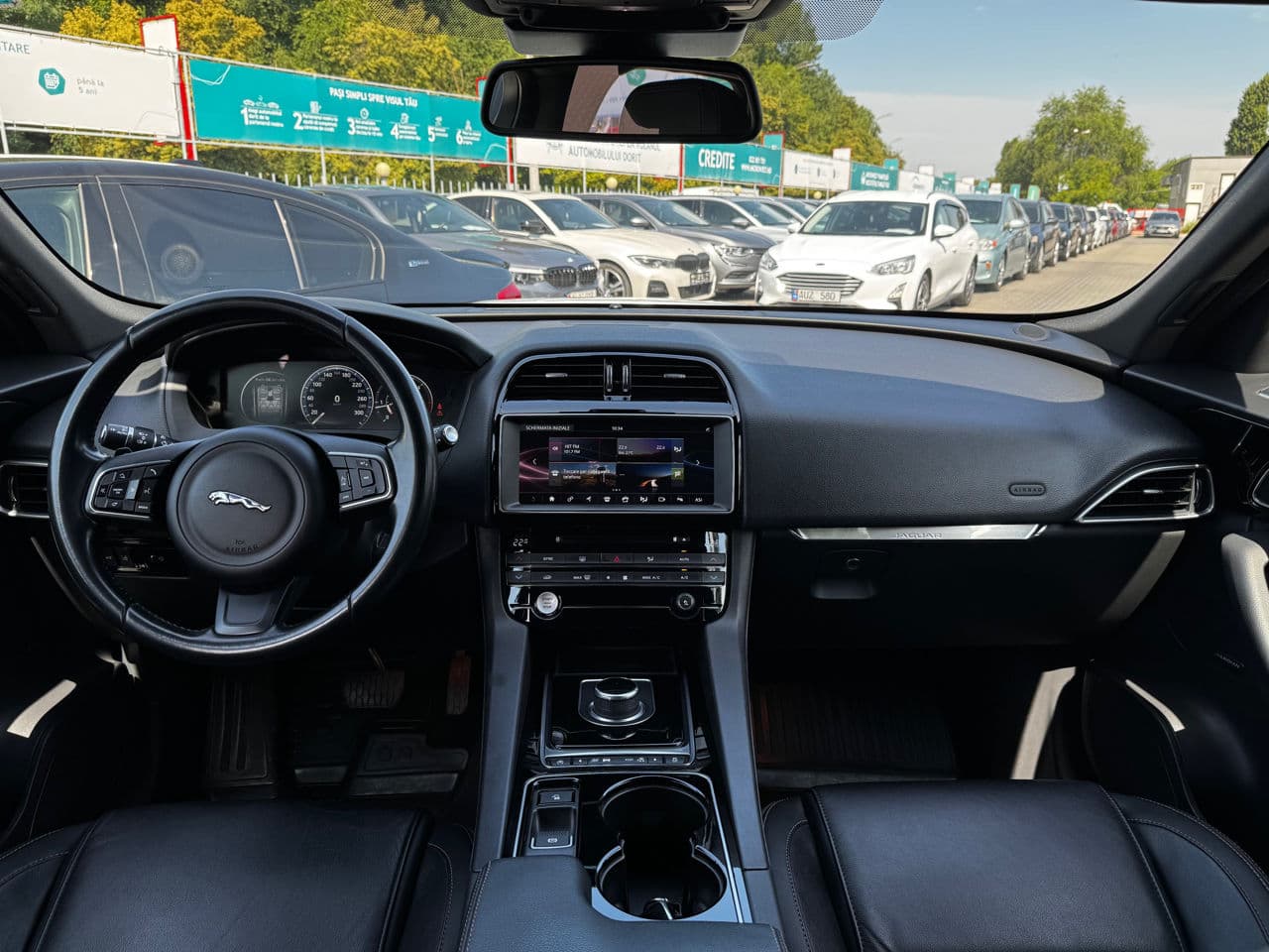 2016 Jaguar F-Pace — Miniatură 8