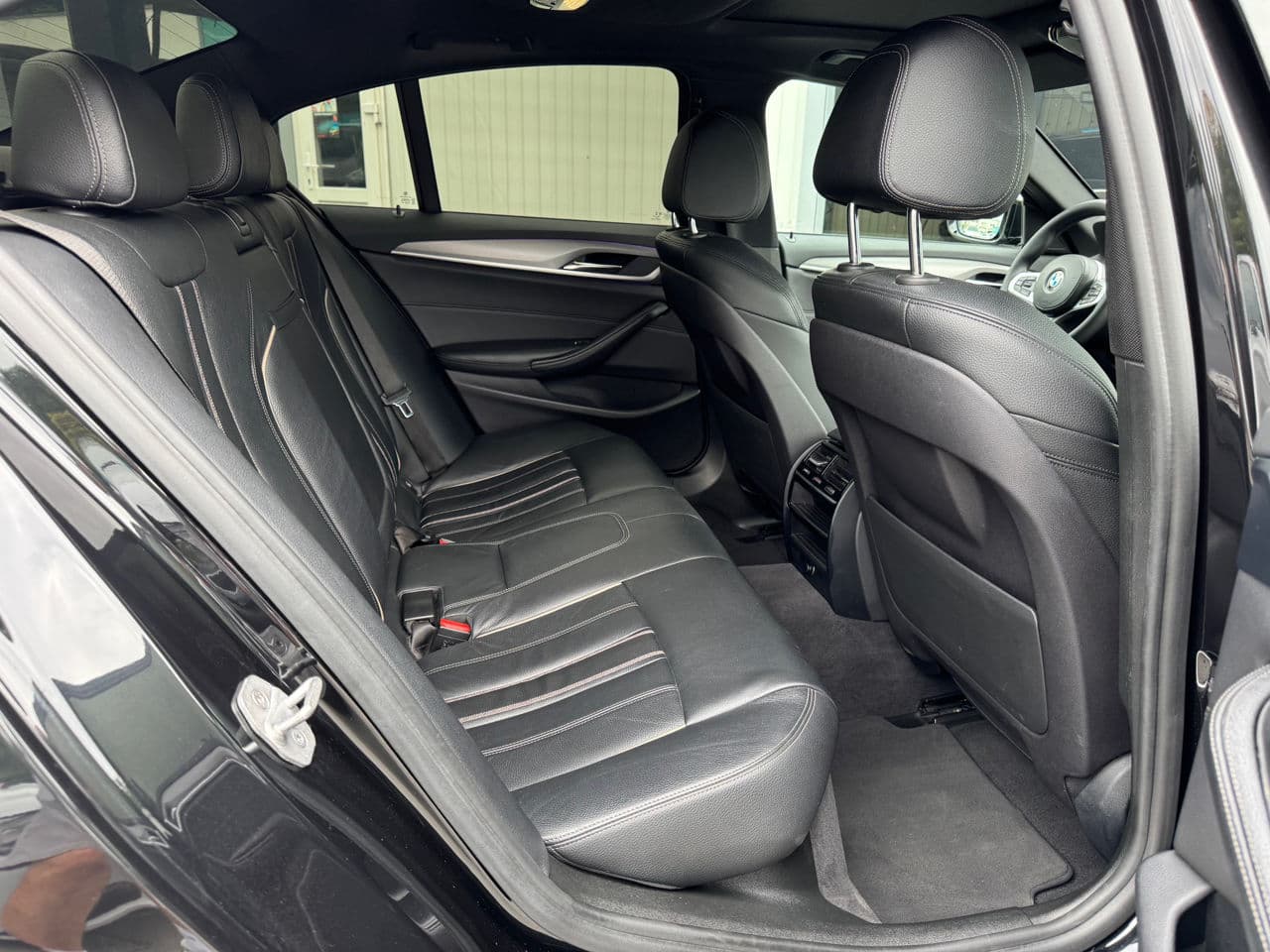 2017 BMW 520 — Miniatură 16