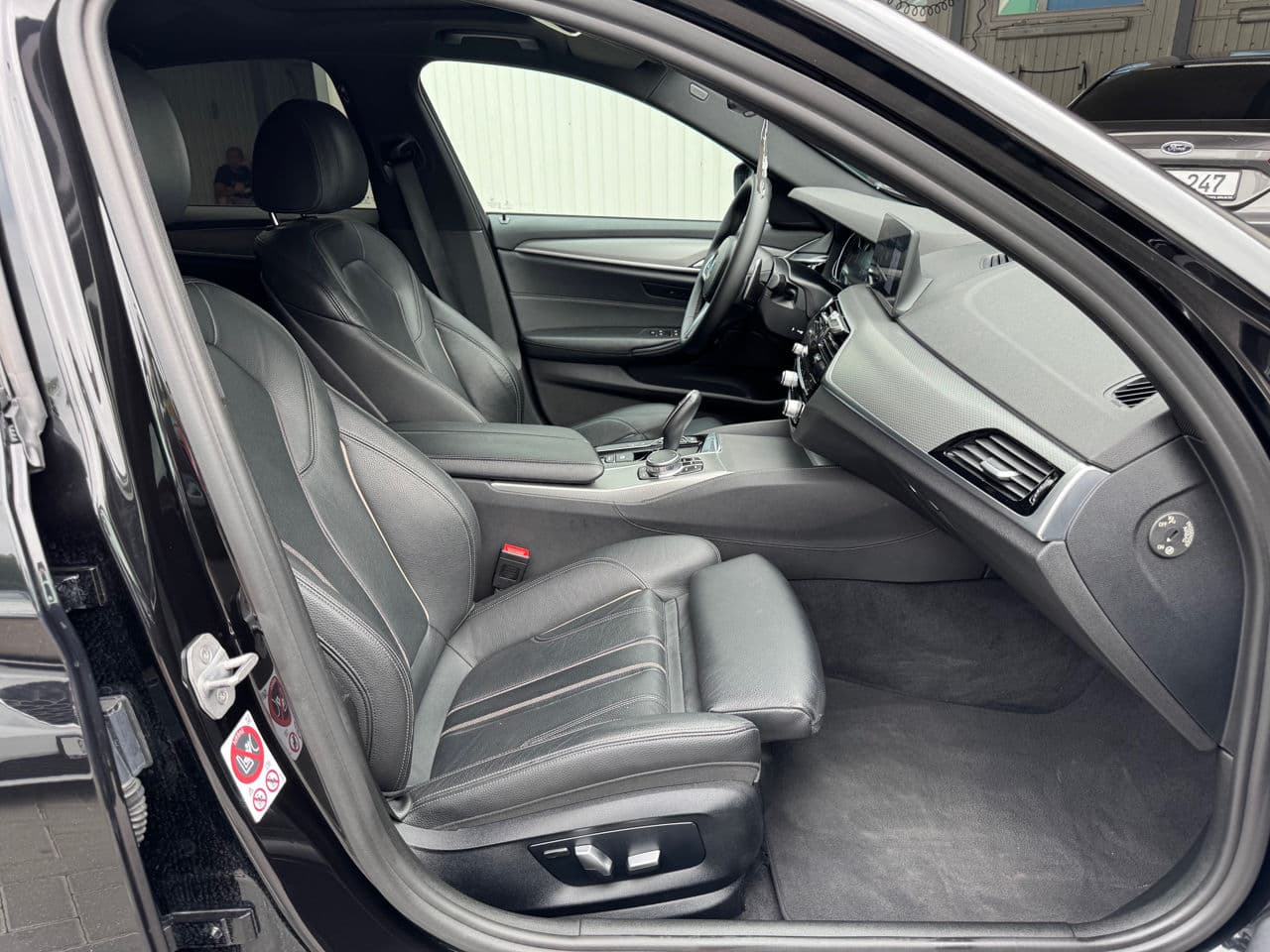2017 BMW 520 — Miniatură 5