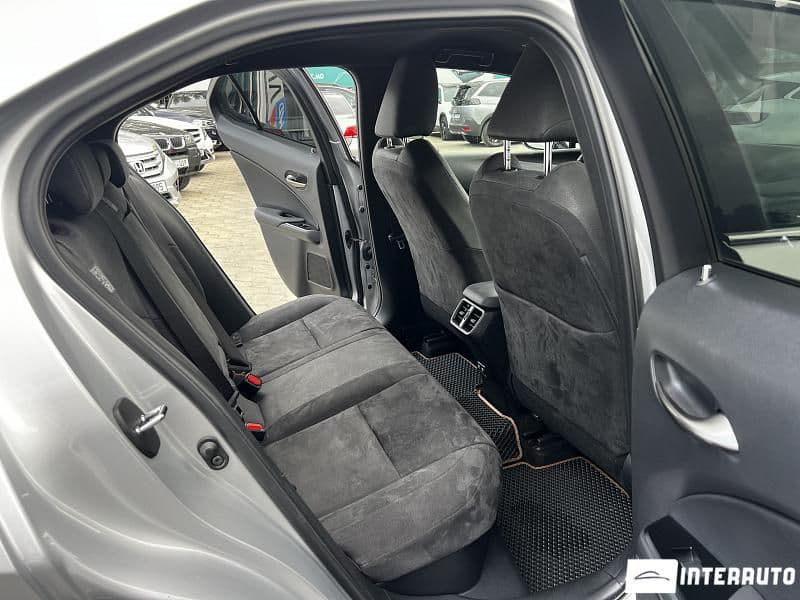 Lexus UX 250h 2021 — Миниатюра 16