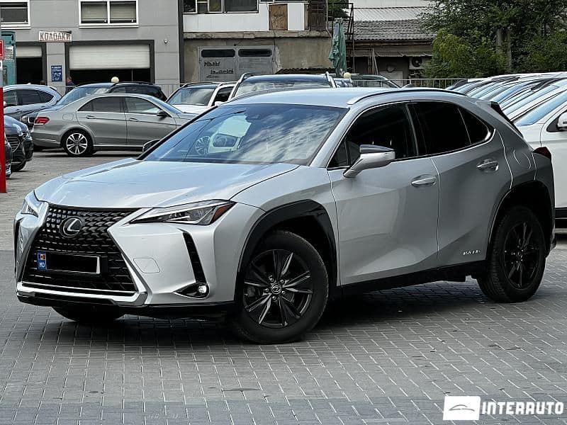 Lexus UX 250h
