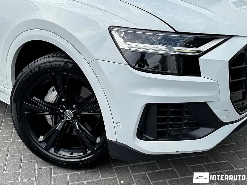 2020 Audi Q8 — Miniatură 24