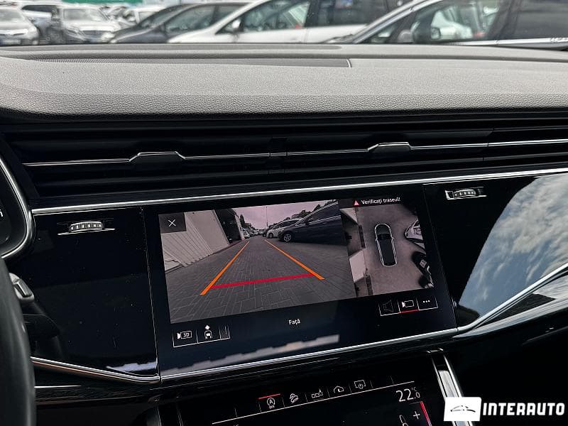 2020 Audi Q8 — Miniatură 9