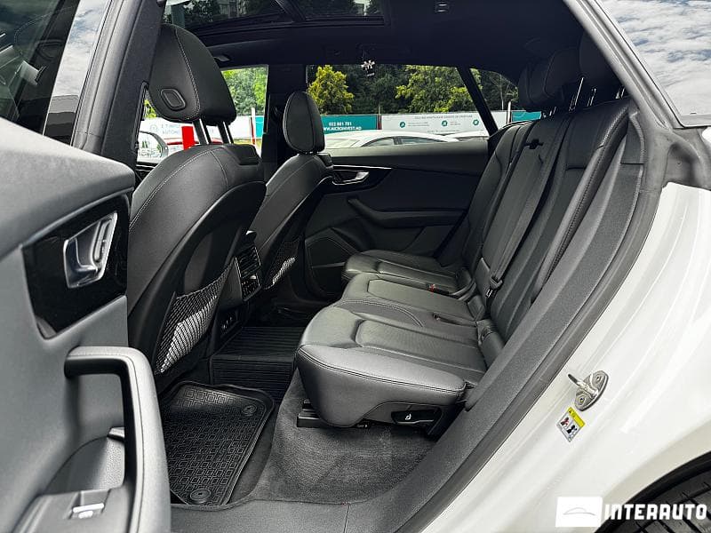 2020 Audi Q8 — Miniatură 21