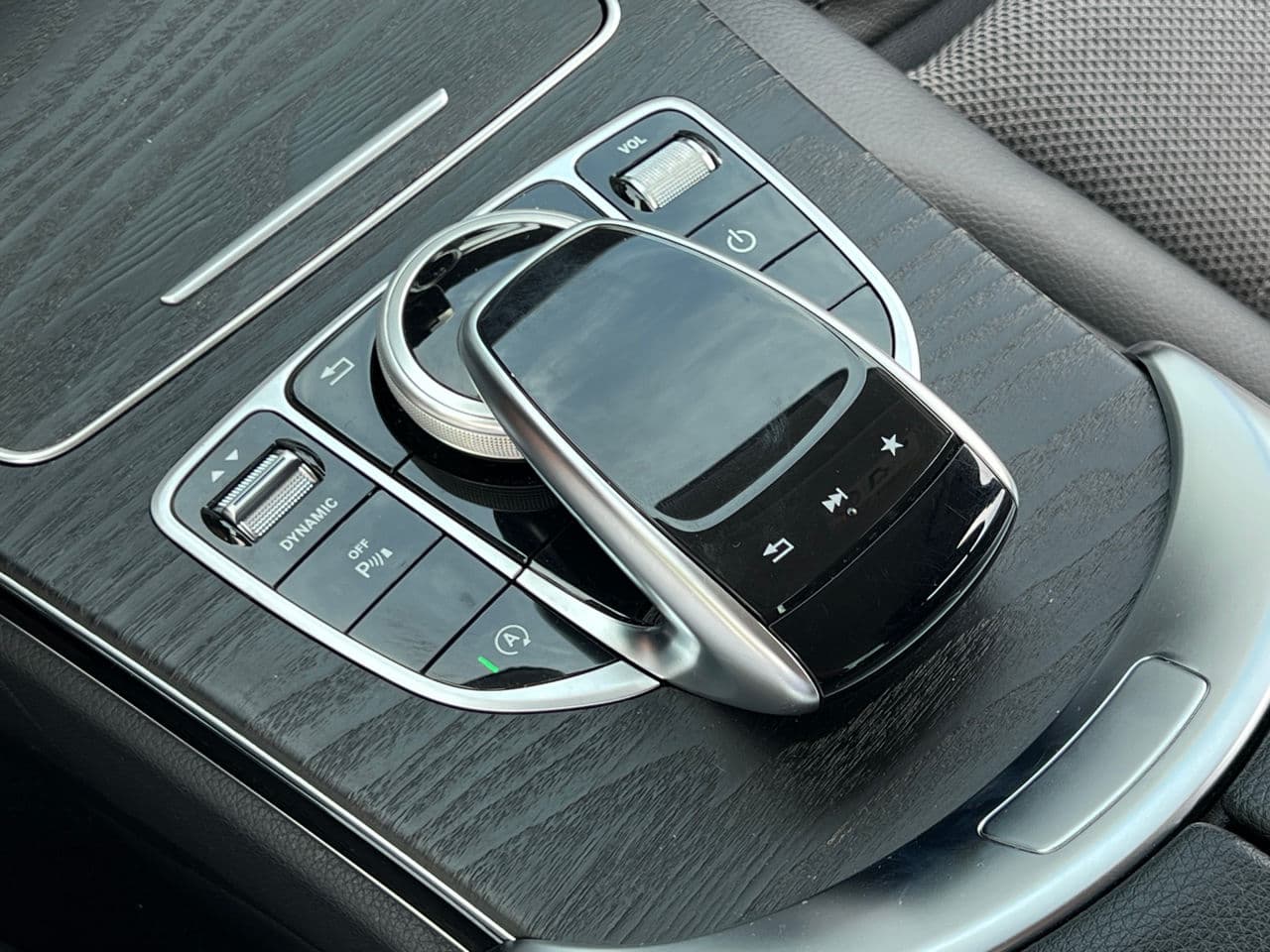 2018 Mercedes C 180 — Miniatură 11