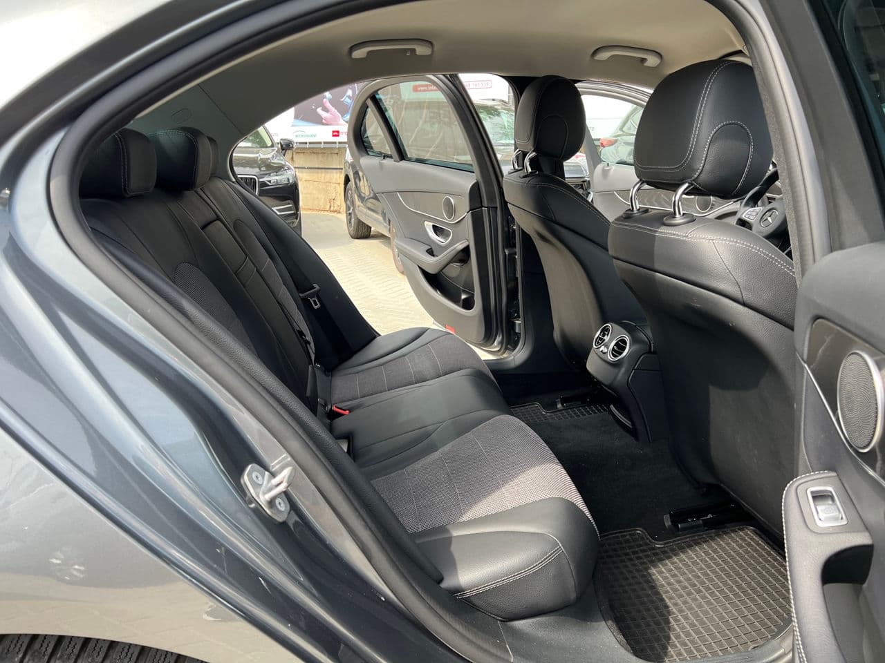 2018 Mercedes C 180 — Miniatură 13