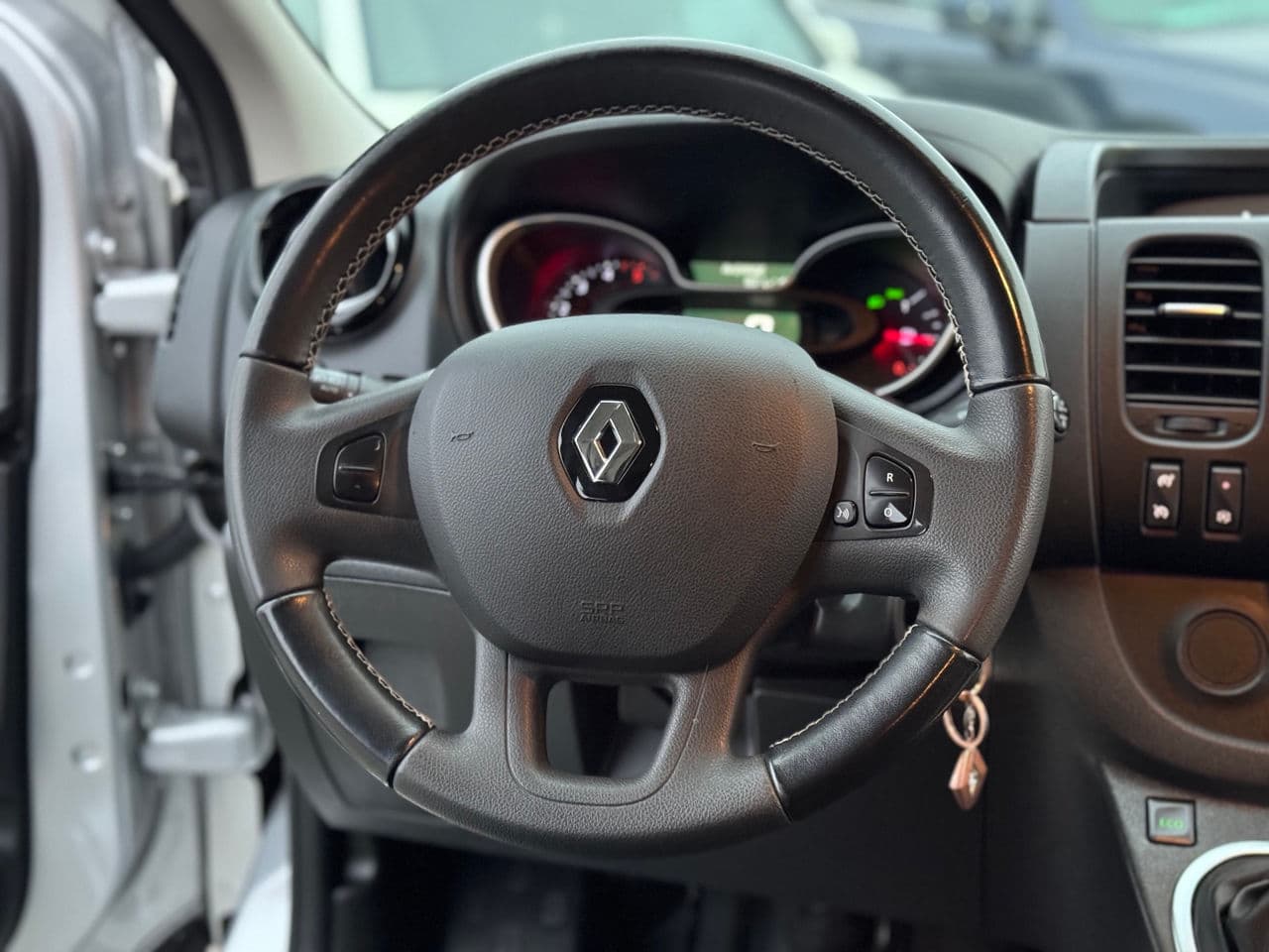 2020 Renault Trafic — Miniatură 7