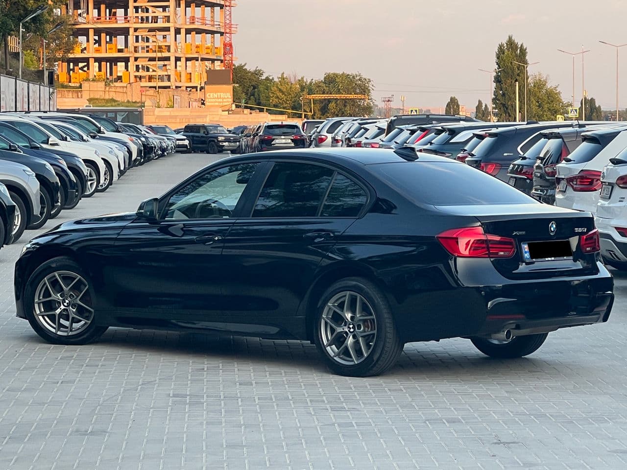 2018 BMW 320 — Miniatură 4