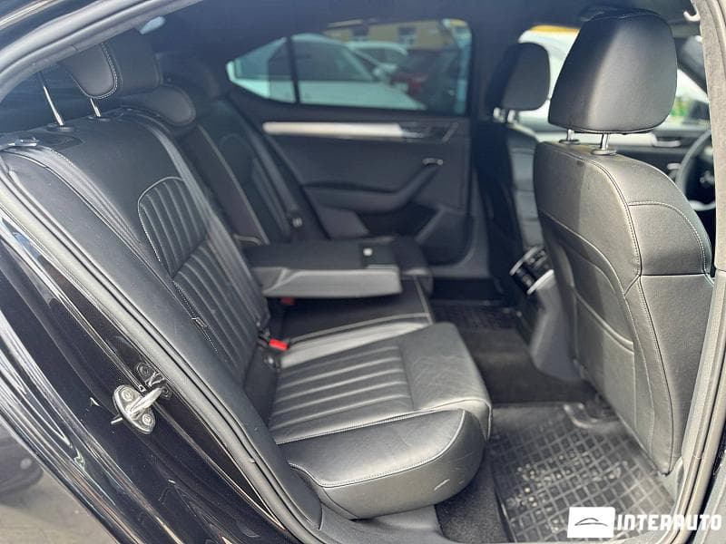 2020 Skoda Superb — Miniatură 15