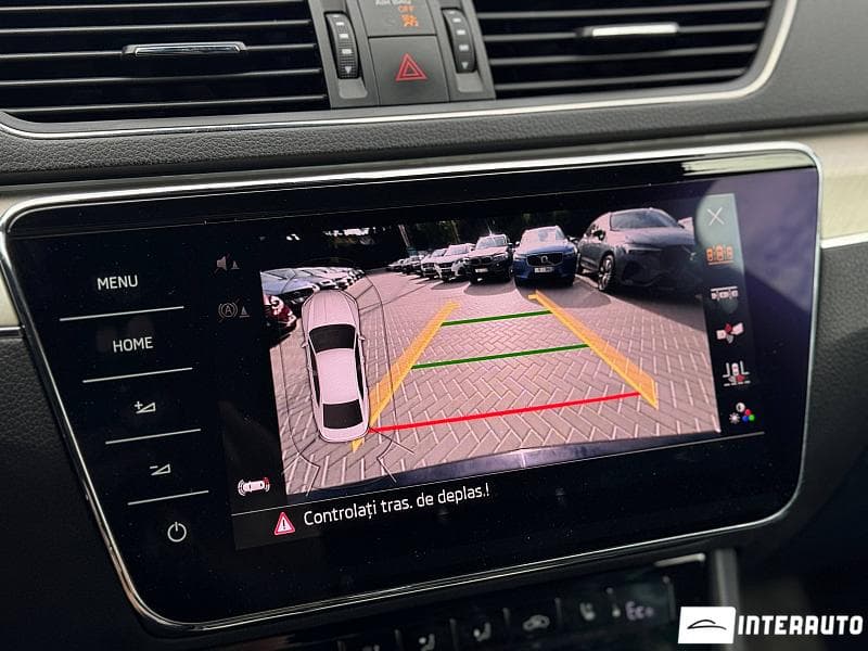 2020 Skoda Superb — Miniatură 10