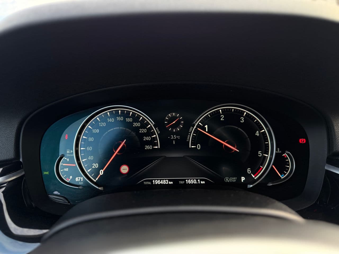 BMW 520 2017 — Миниатюра 12