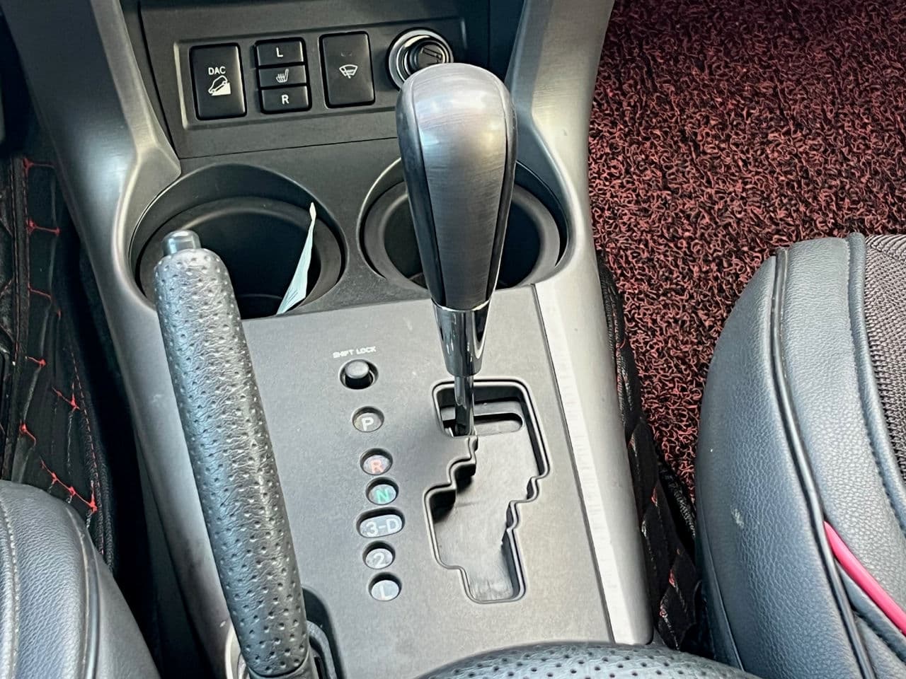 2008 Toyota Rav-4 — Miniatură 13