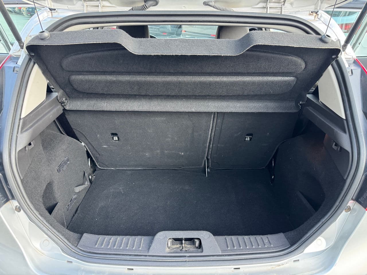 2015 Ford Fiesta — Miniatură 19