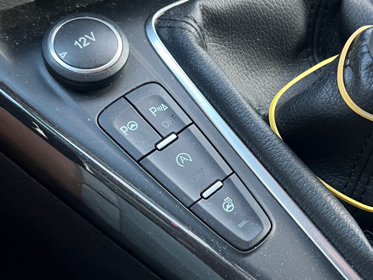2015 Ford Focus — Miniatură 12