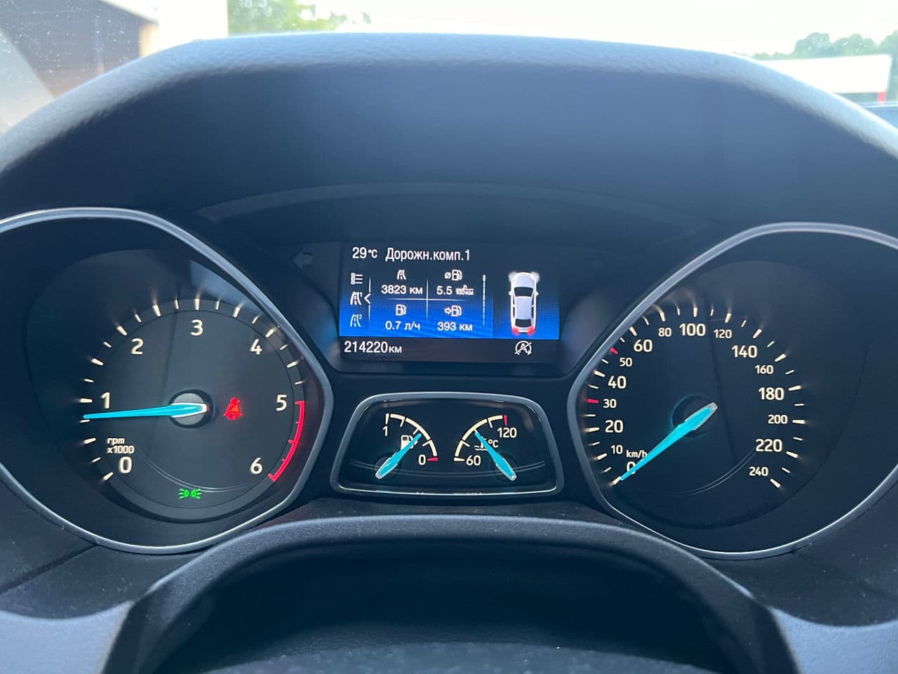 2015 Ford Focus — Miniatură 9