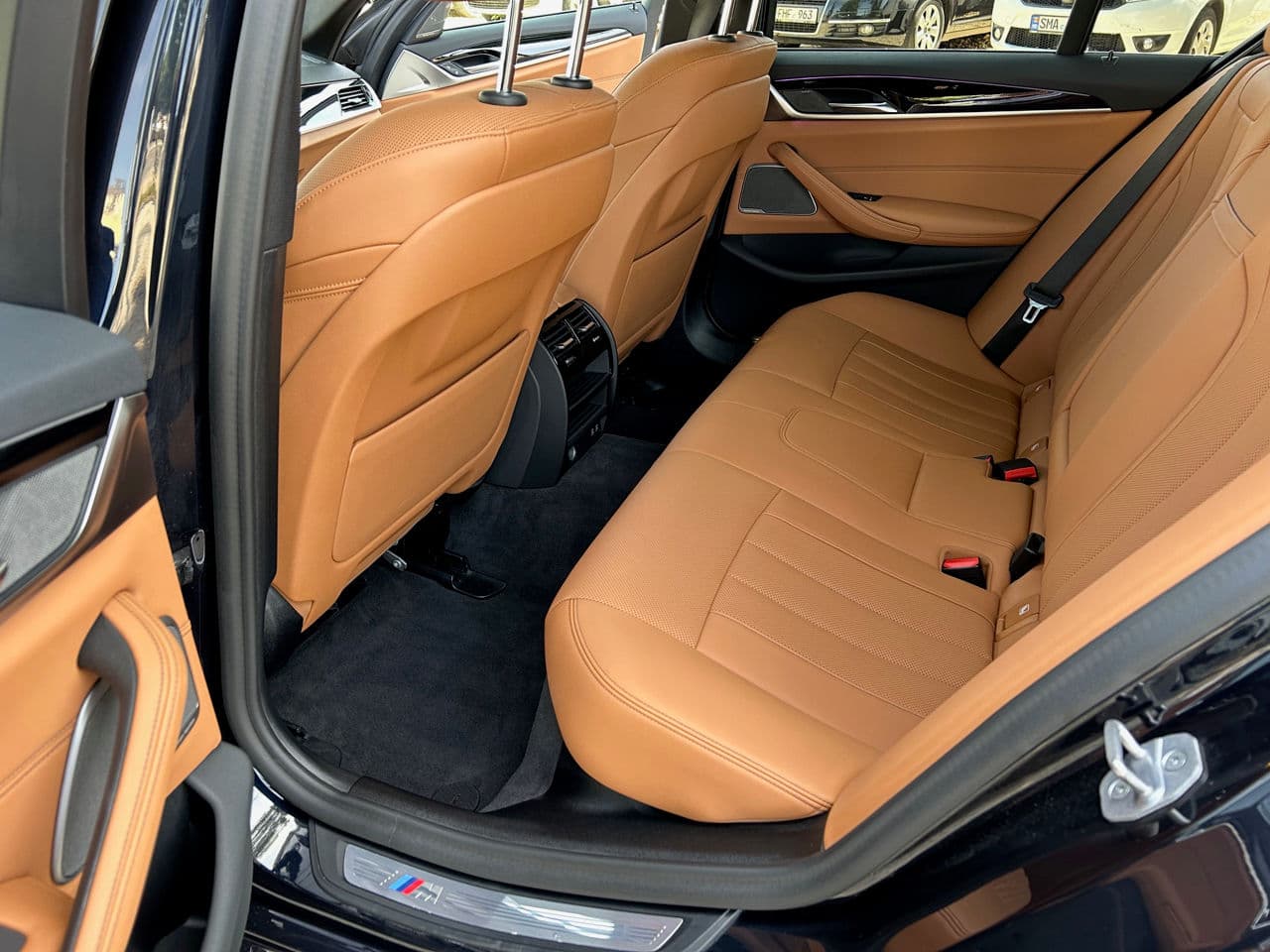 2021 BMW 530e — Miniatură 6