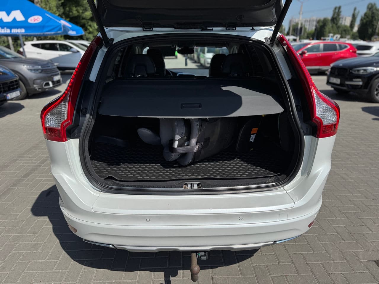 2017 Volvo XC 60 — Miniatură 5
