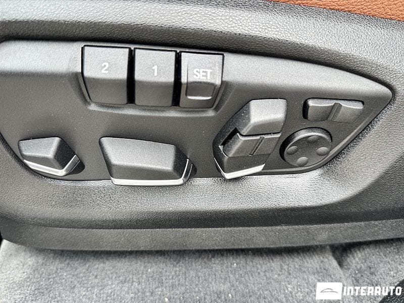 BMW X5 4.0e 2016 — Миниатюра 23