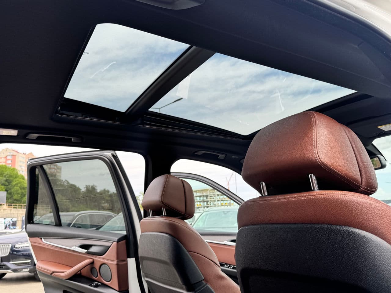BMW X5 4.0e 2016 — Миниатюра 17