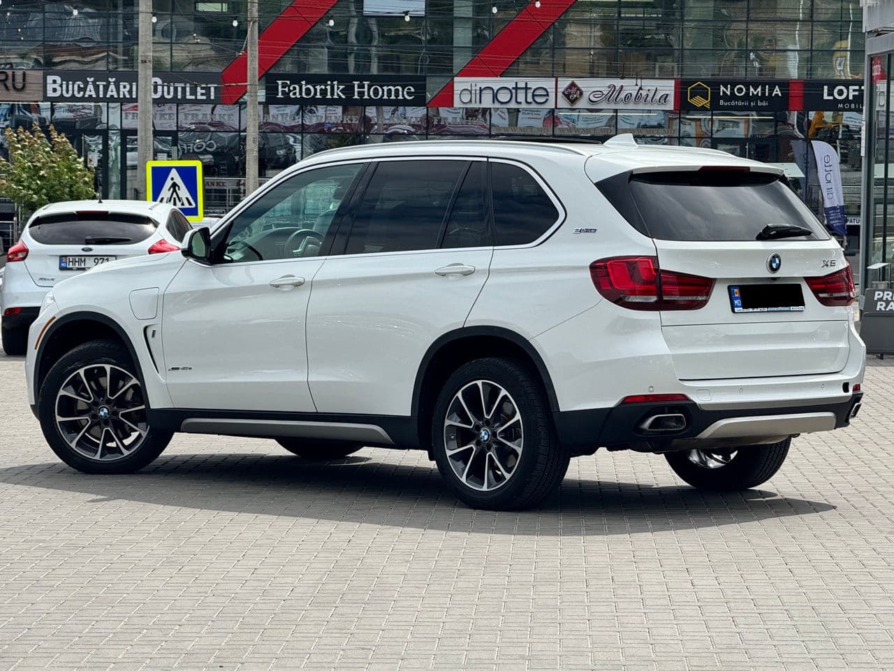 BMW X5 4.0e 2016 — Миниатюра 4
