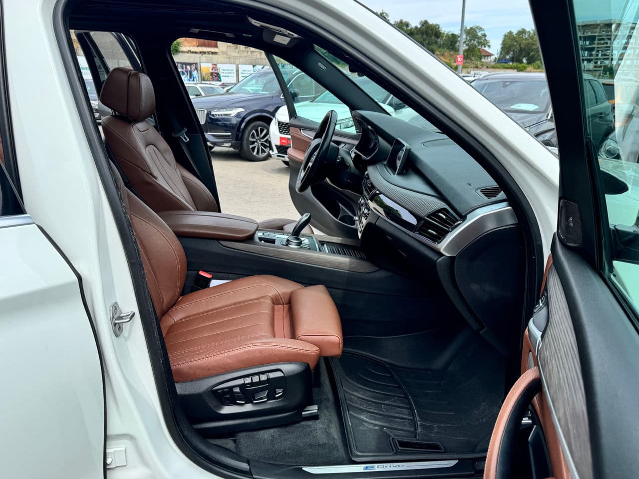BMW X5 4.0e 2016 — Миниатюра 18