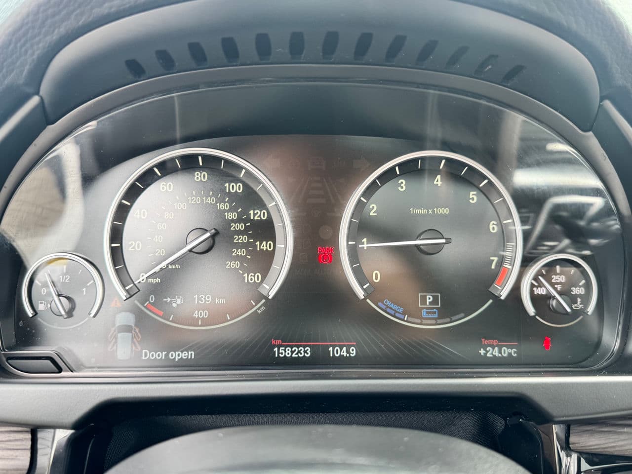 BMW X5 4.0e 2016 — Миниатюра 9