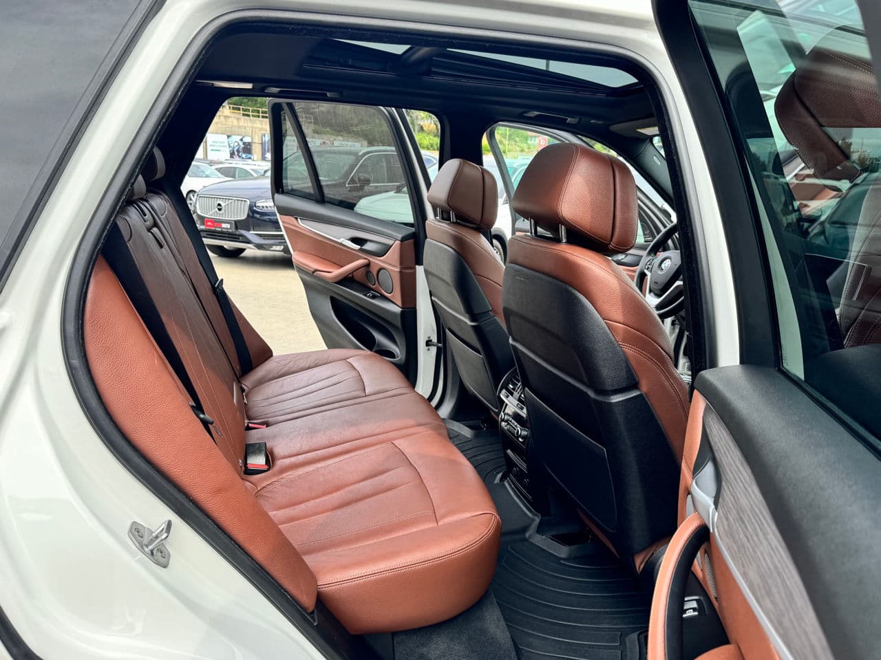 BMW X5 4.0e 2016 — Миниатюра 16