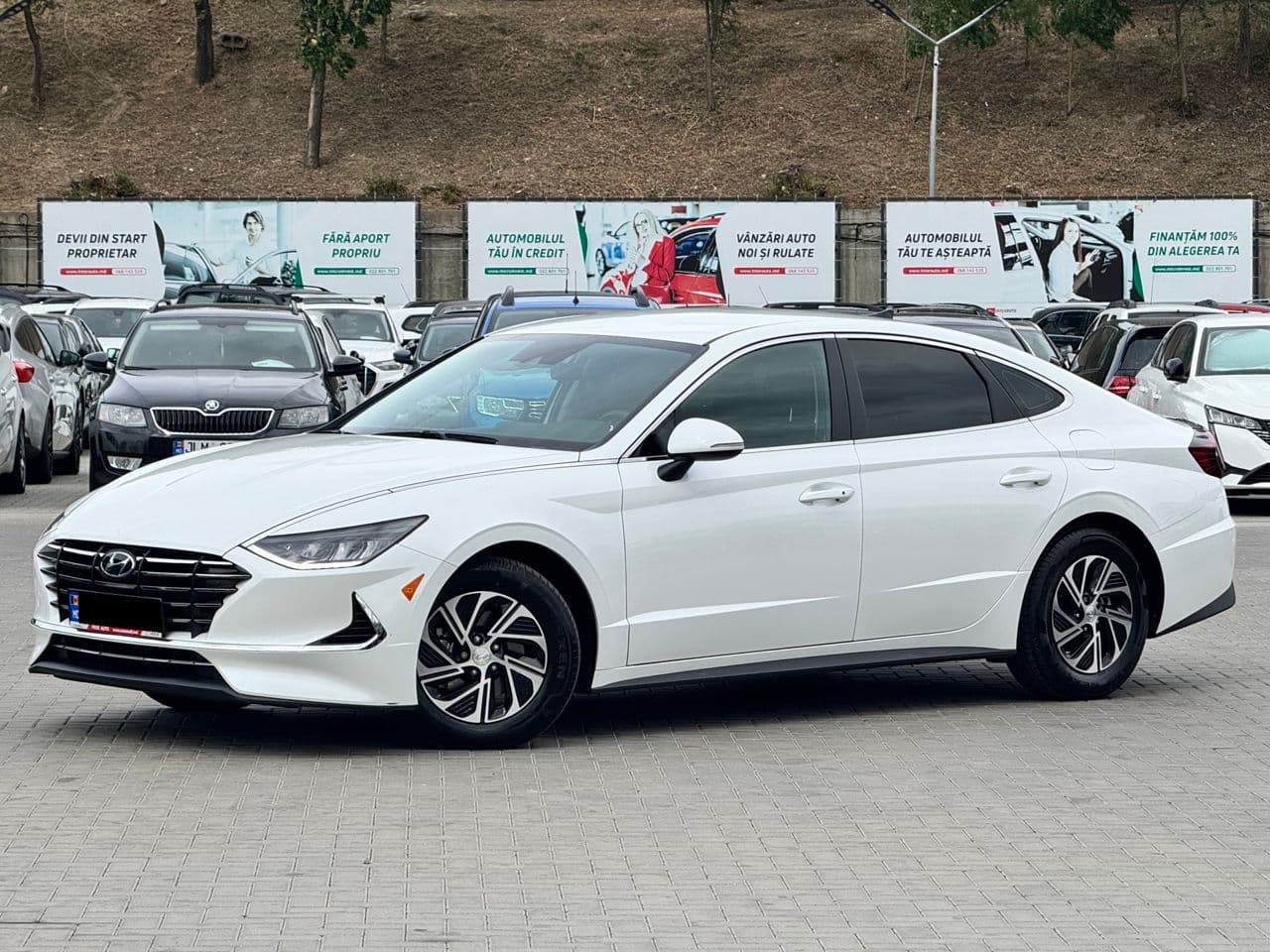 2020 Hyundai Sonata — Miniatură 2